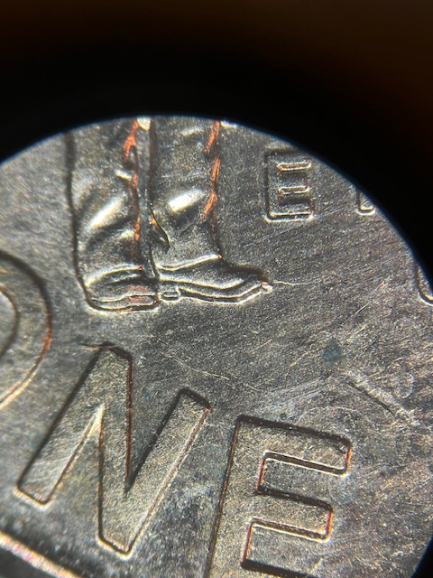 Lincoln-2009-Professional-Life-Die-Chip-Reverse-Foot
